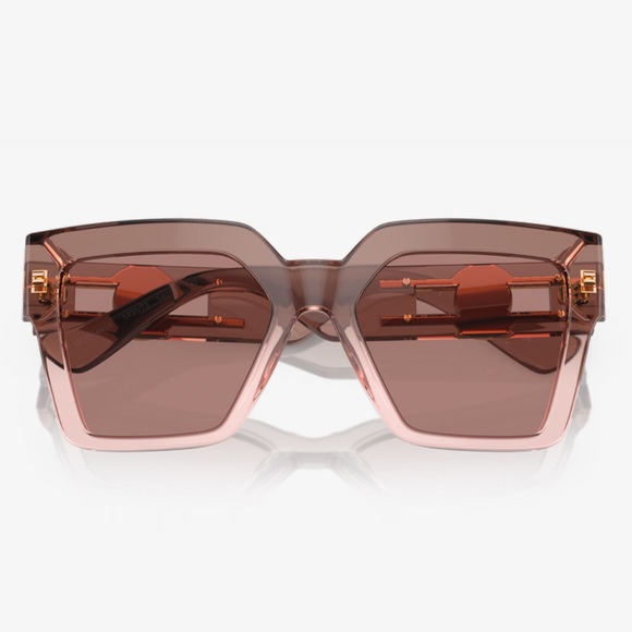 Excluded Versace Sunglasses, New 285 - Picture 5 of 5